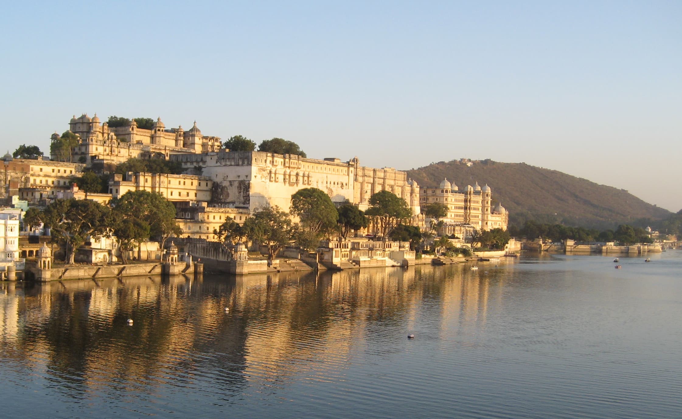 Pichola Lake