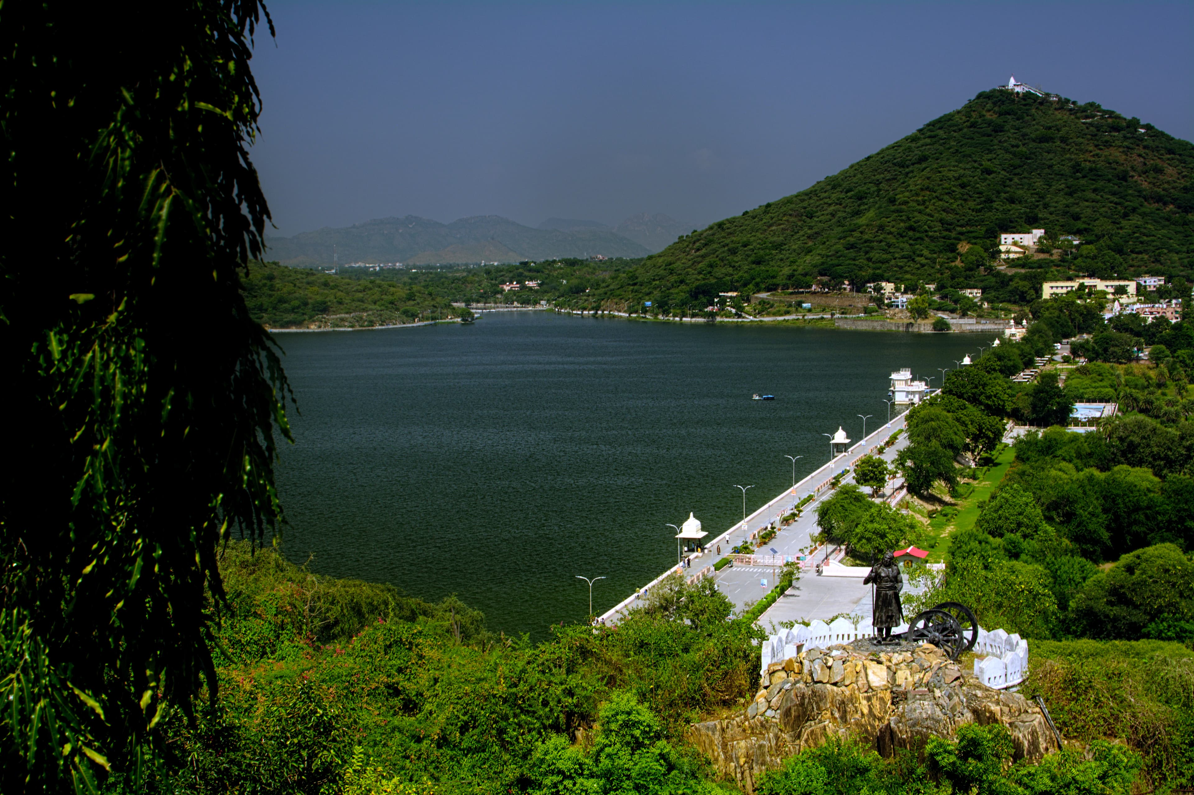 Fateh Sagar Lake