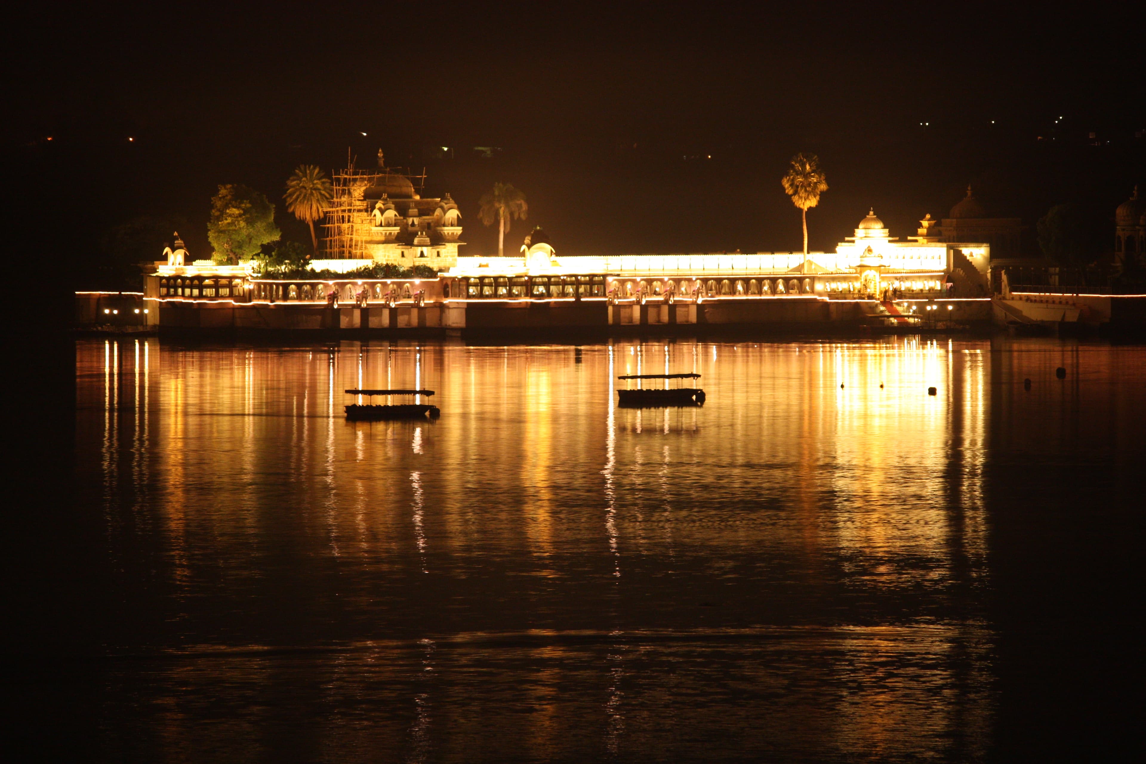 Jagmandir Island Palace at night