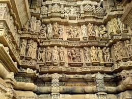 Architectural wonders in Lakshman Temple