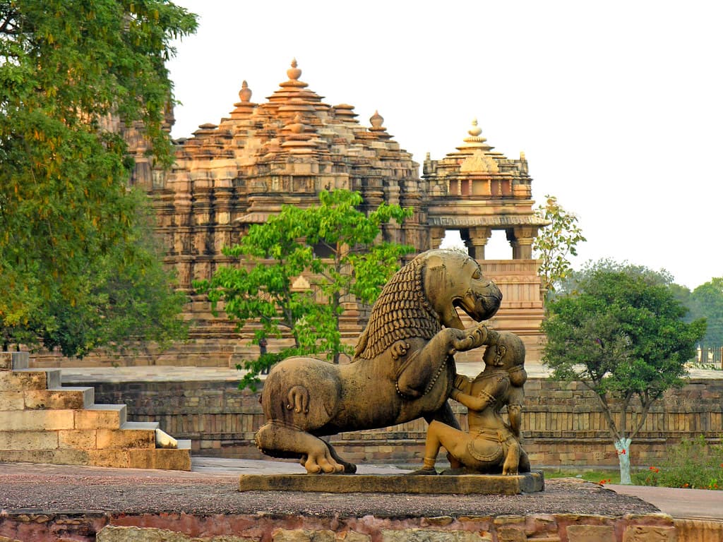 Lion sculptures in Devi Jagdamba Temple