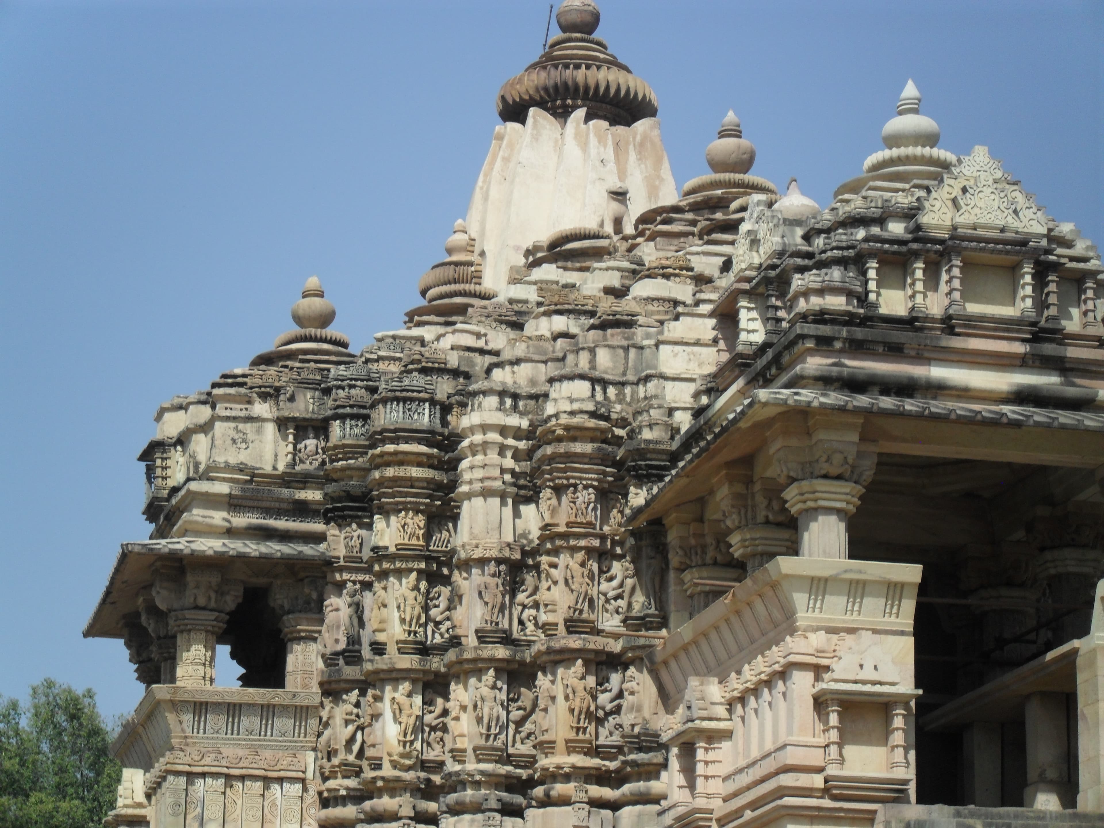 Gopuram in Chitragupta Temple