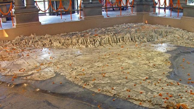 Closer view of India map in Bharat Mata Mandir