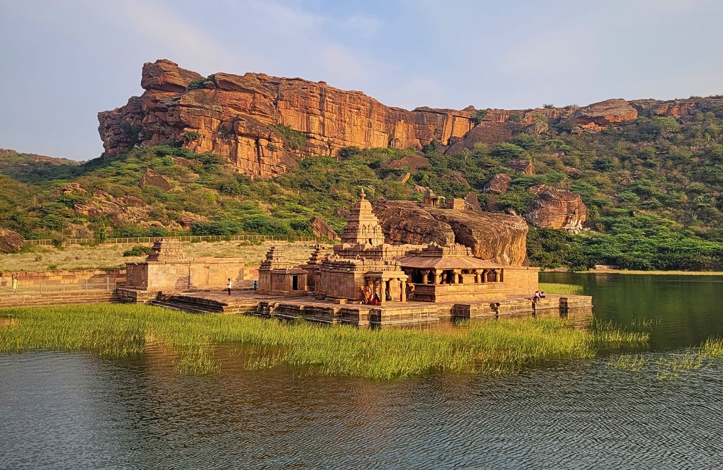  Sri Bhootanaatha Gudi, Badami