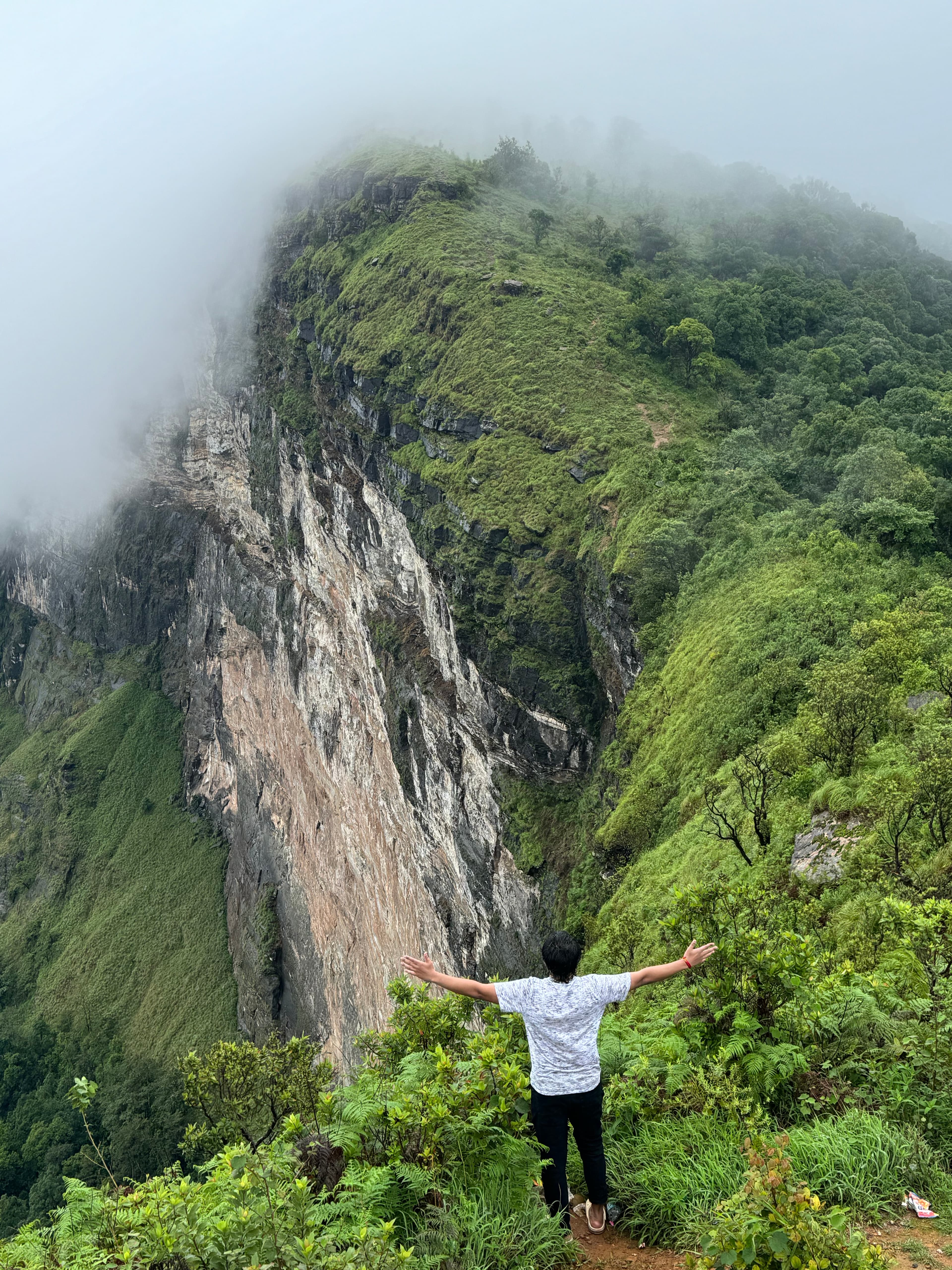 Rani jhari view point, Bandaje Falls