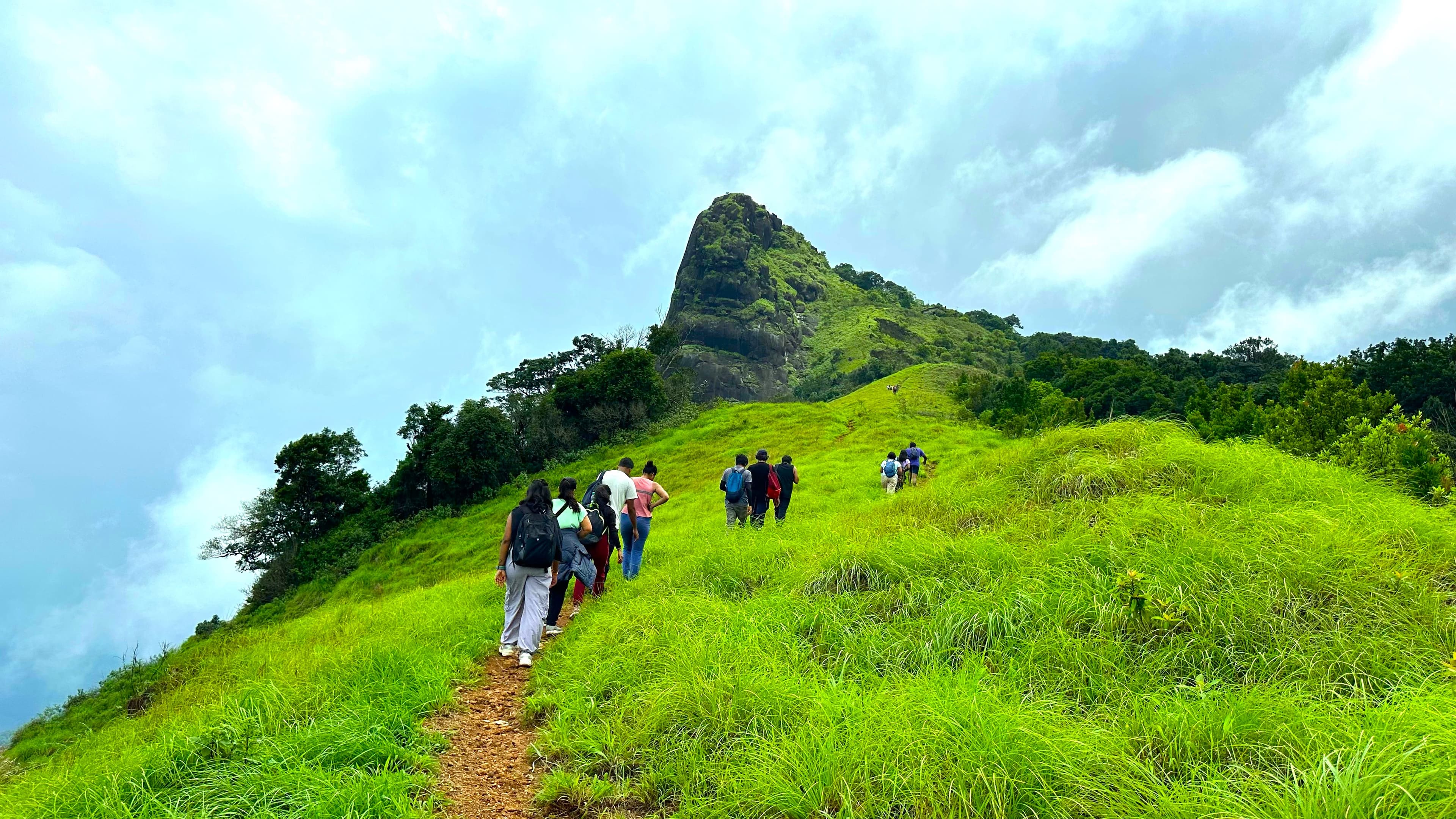 Hikers on Kurinjal Trek path