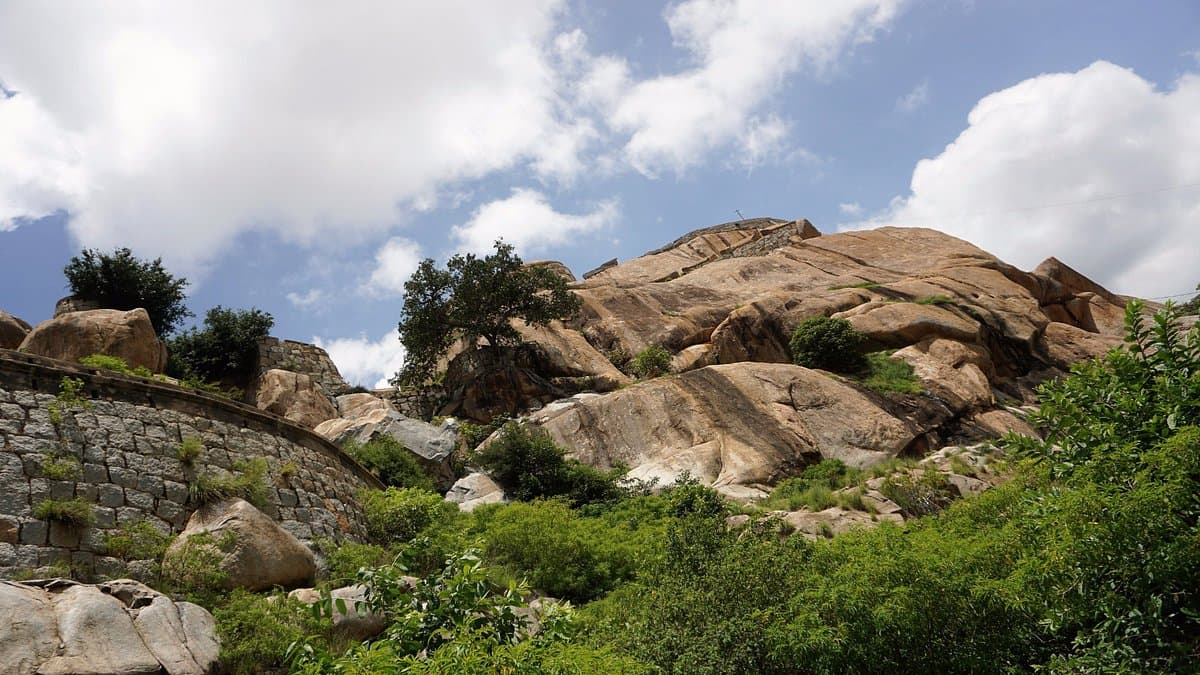 Ruins of Gudibande Fort on a hill