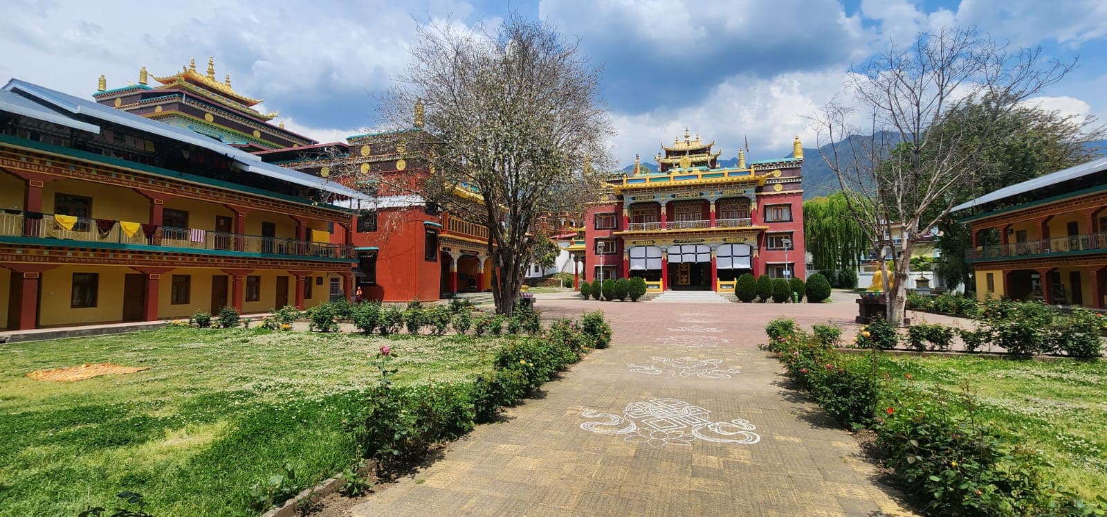 Chokling Monastery, Bir Billing
