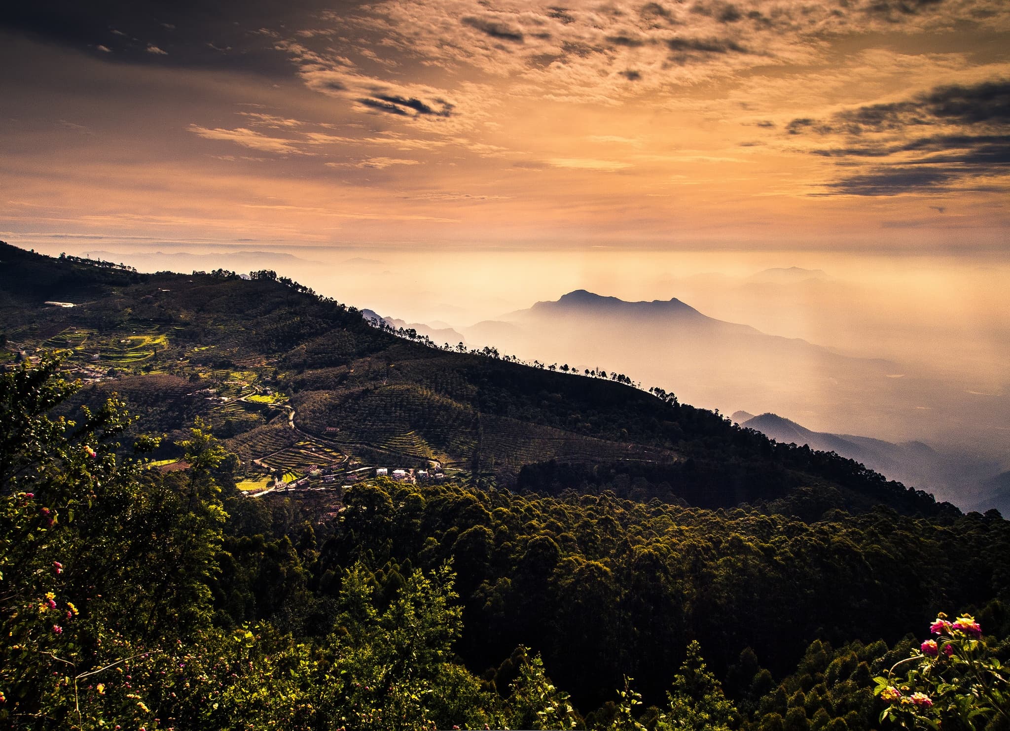 Sunrise view from Kodaikanal