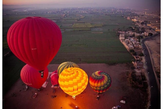 Colorful balloon ride in Jakkur skies