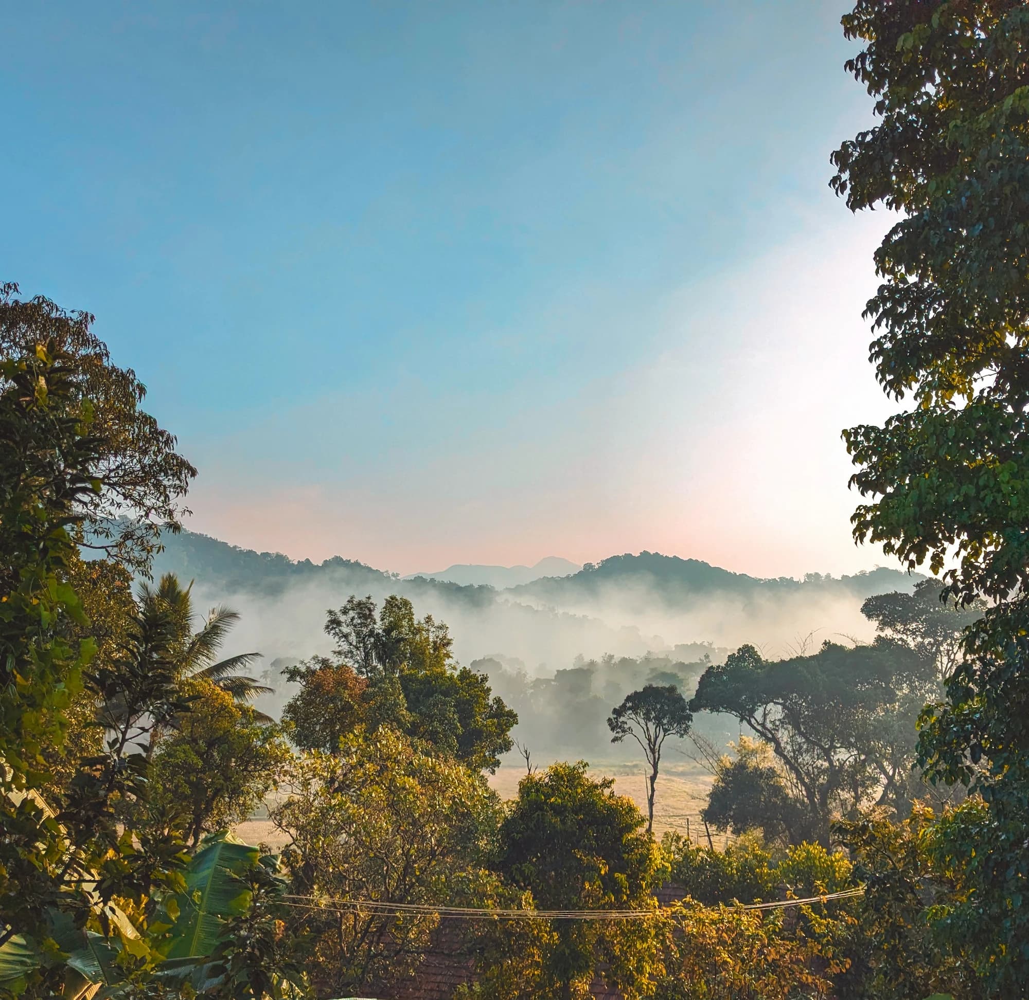 Nishani Motte Trek-Verdant Hills 