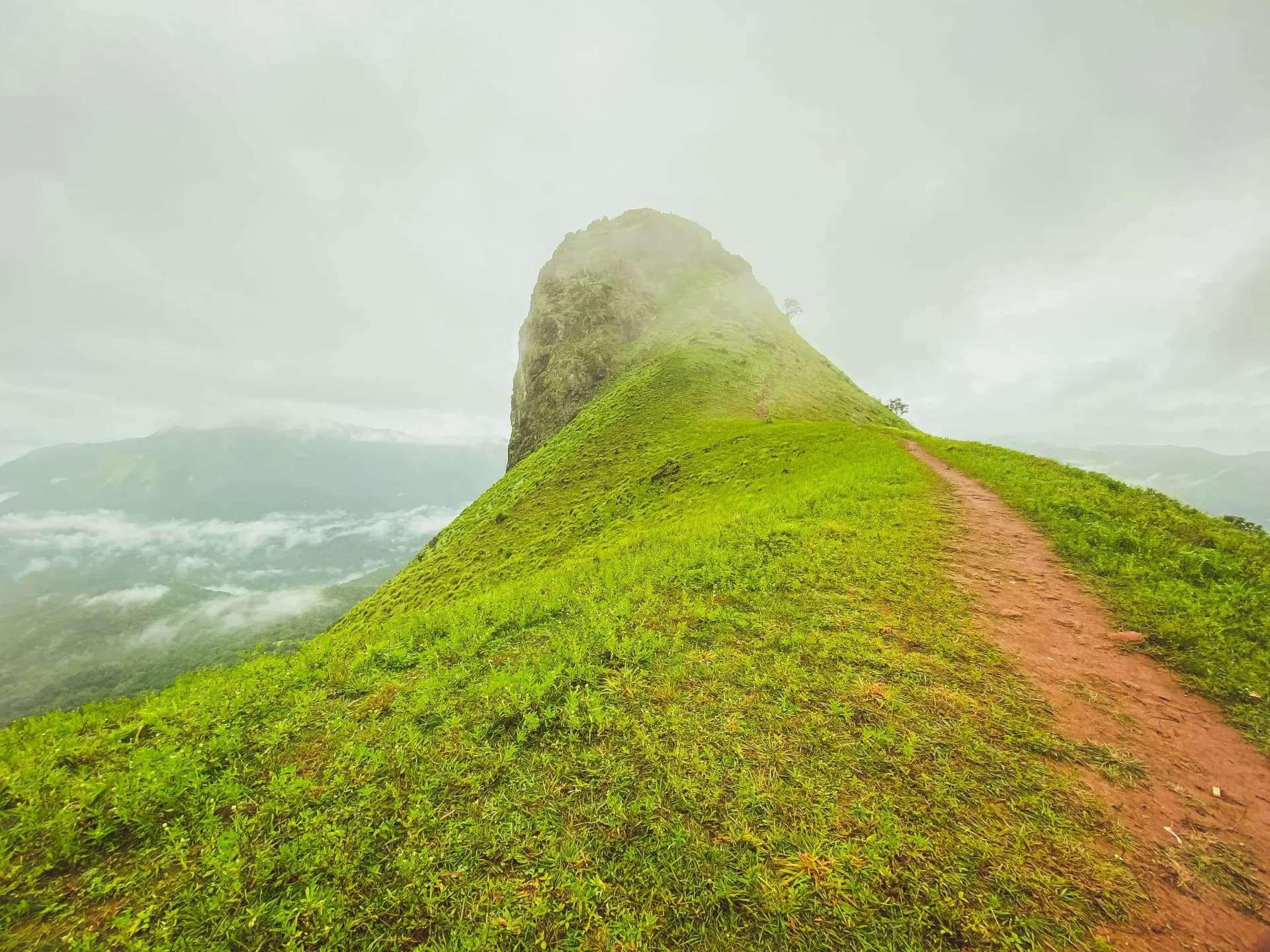 Ettina Bhuja Trek from Bangalore