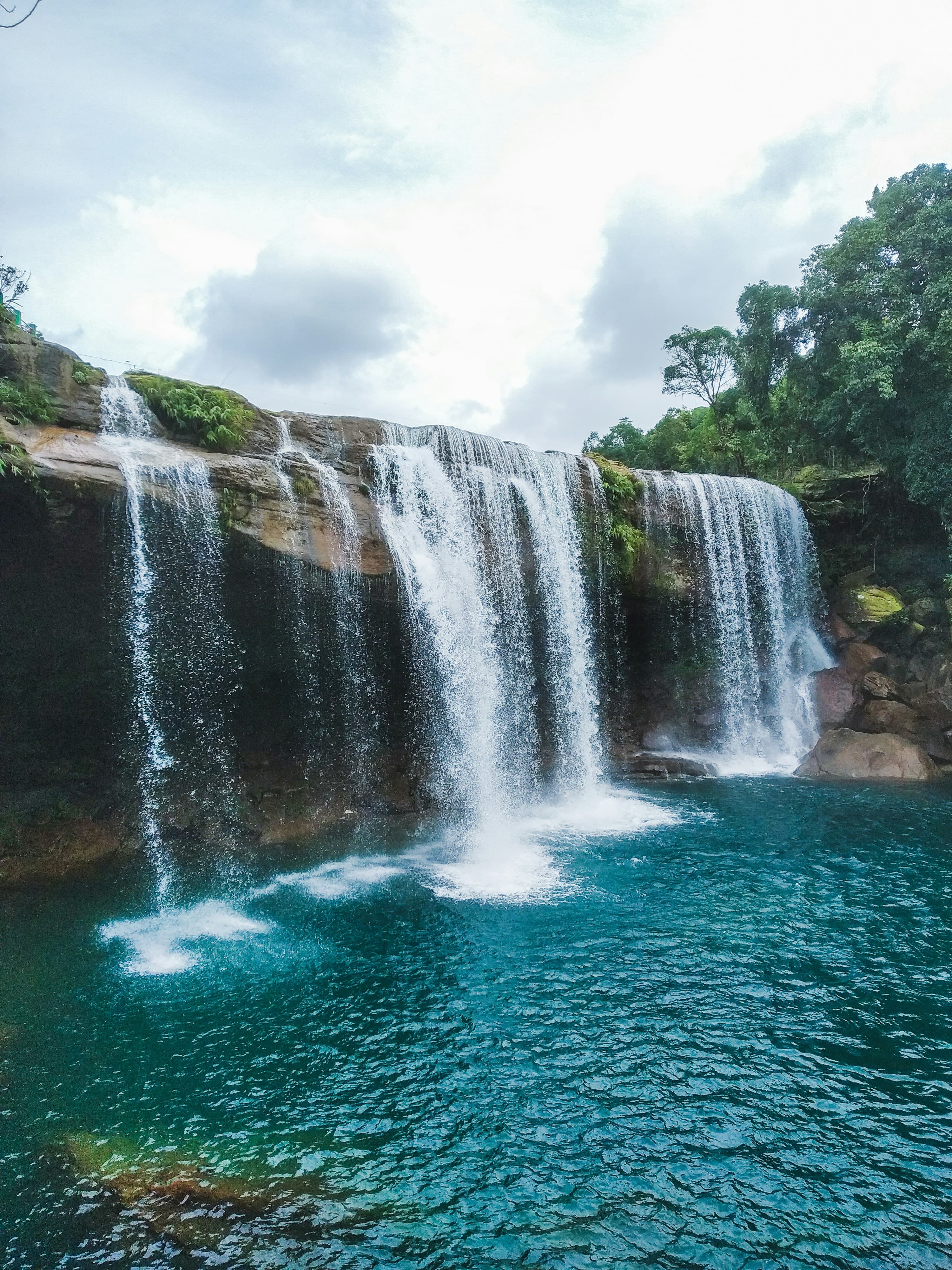 Falls in meghalaya
