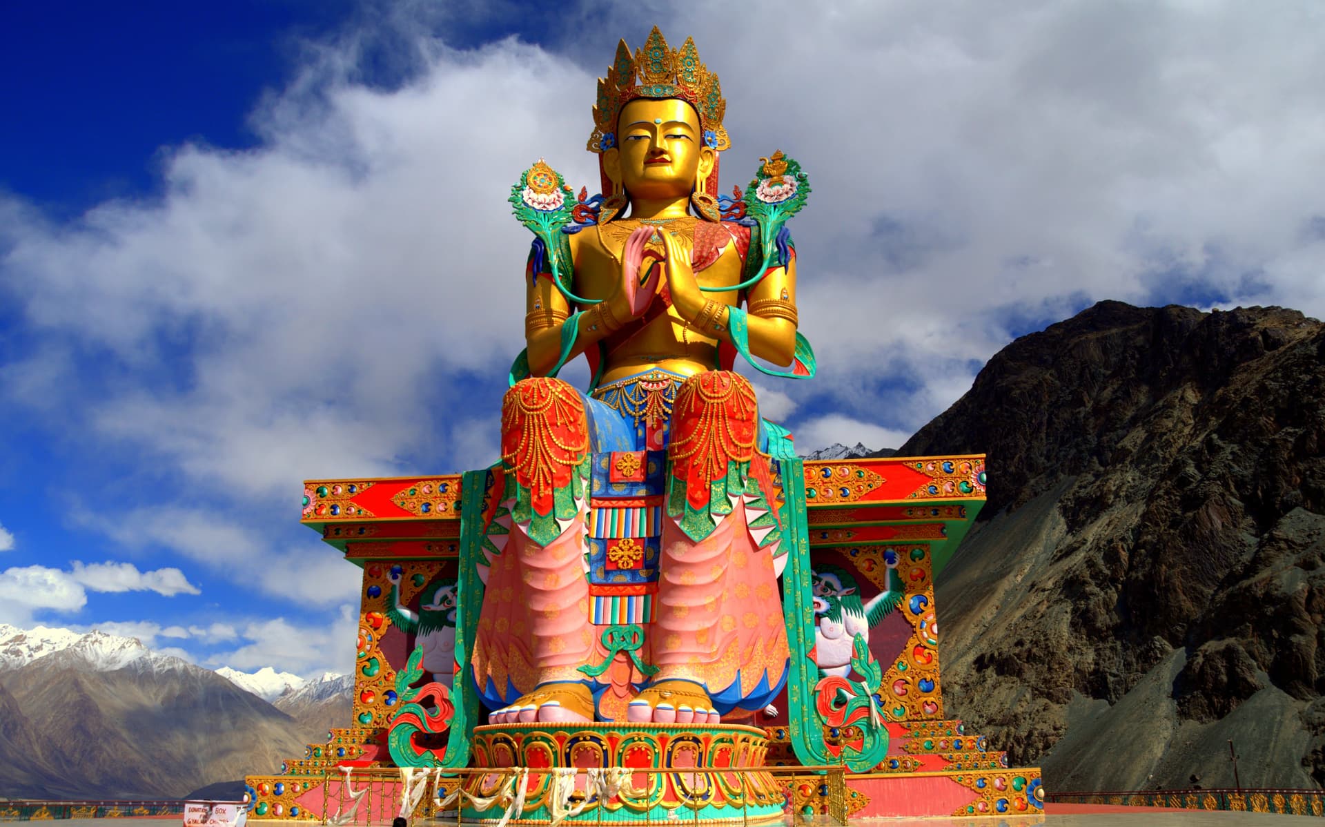 Statue of Maitreya Buddha