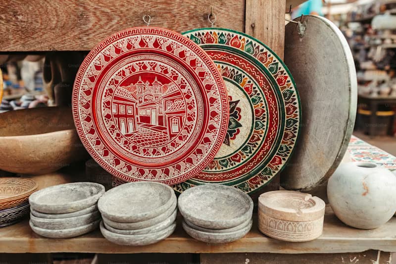 Art shops in Colaba Causeway market