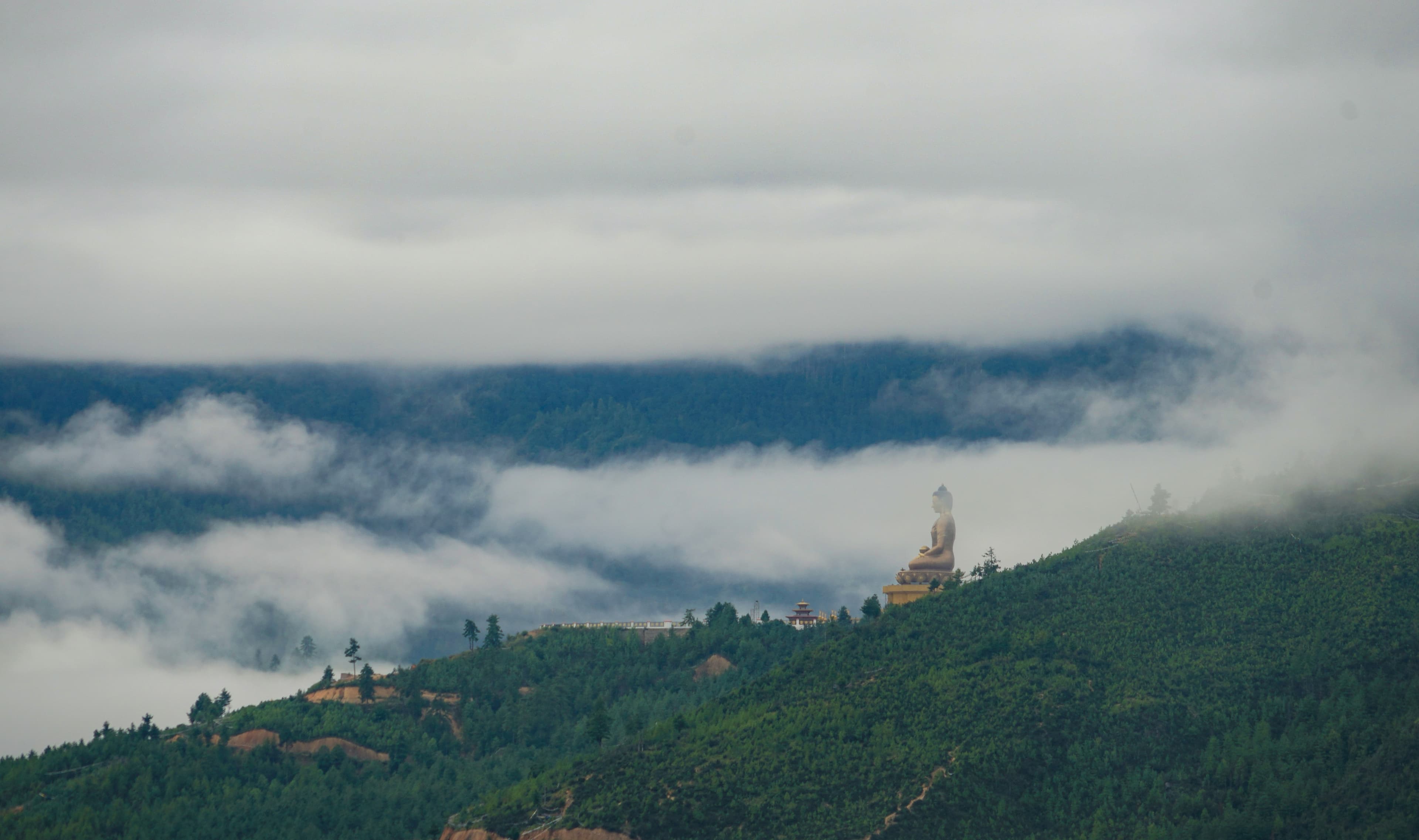 Kuensel Phodrang in the middle of the valley