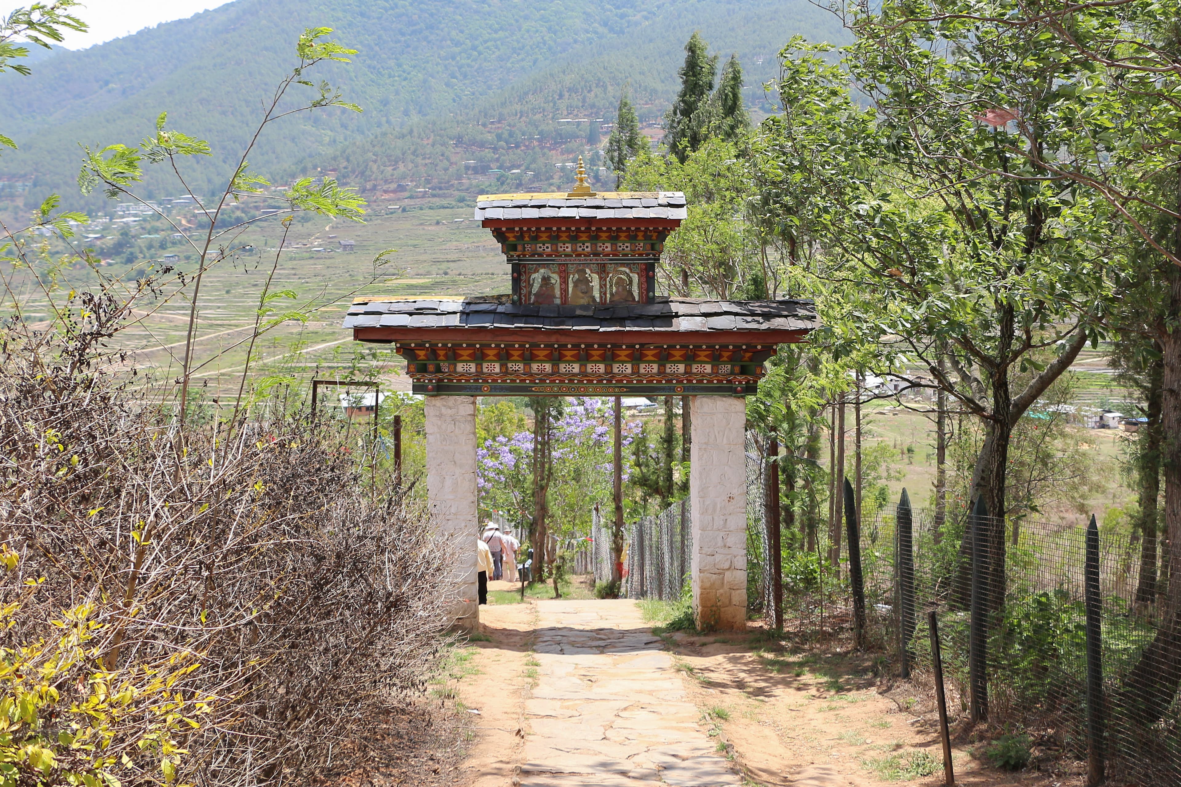 chimi lakhang entrance