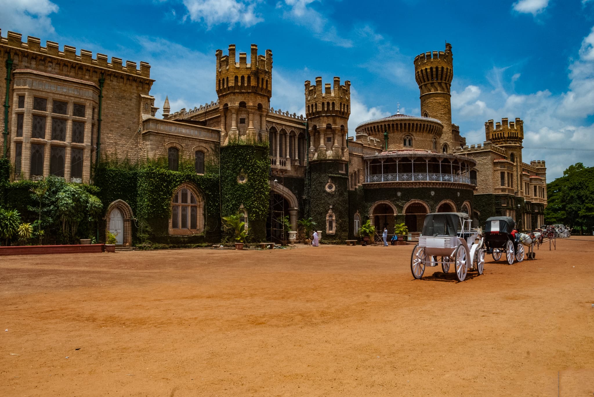 exterior of bangalore palace