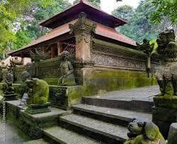 Scenic views in Sacred Monkey Forest