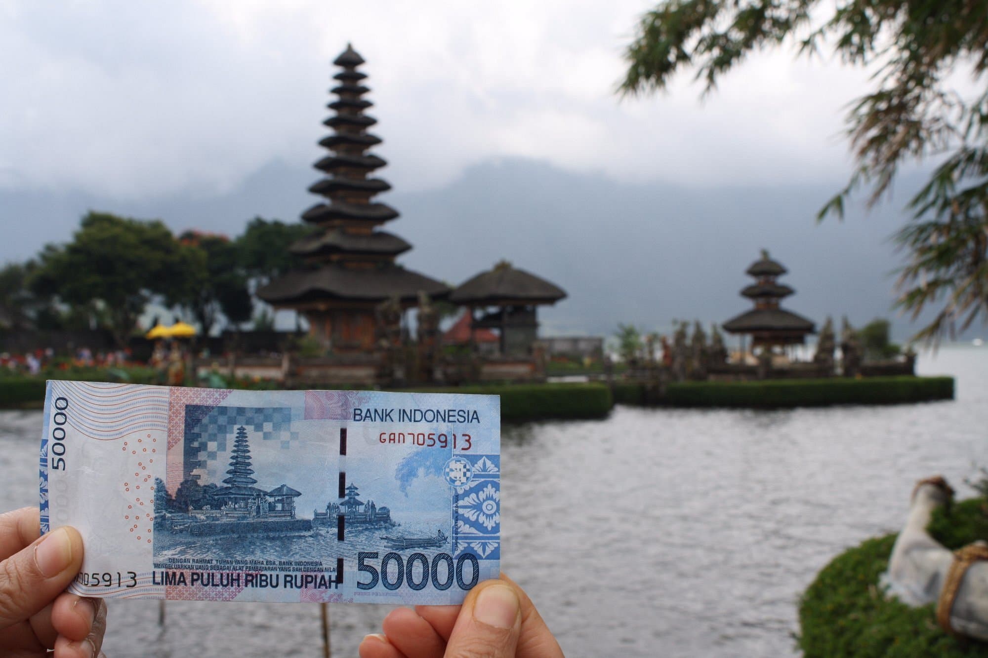 Balinese architecture at Ulun Danu Temple