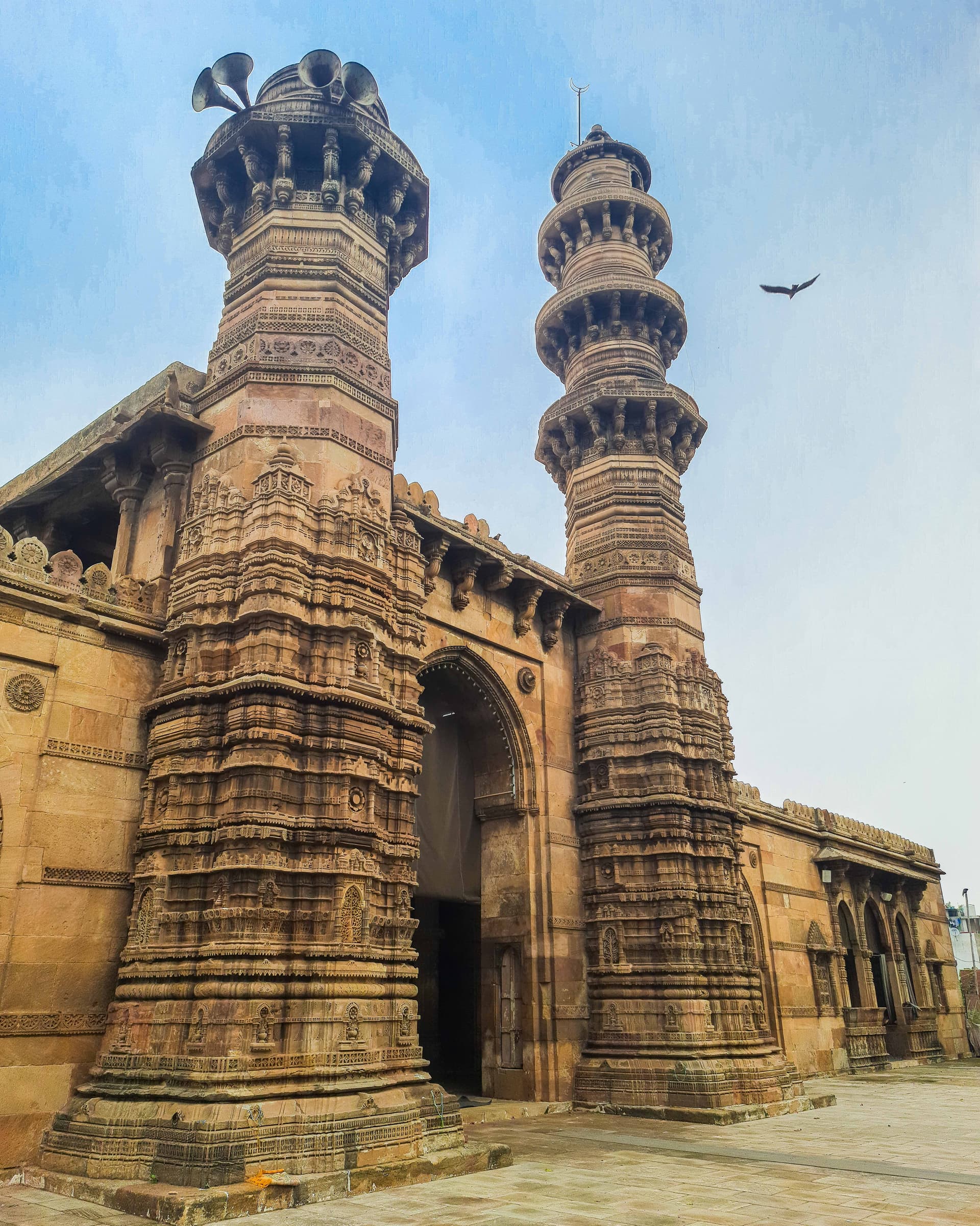 Shaking minarets, Ahmedabad