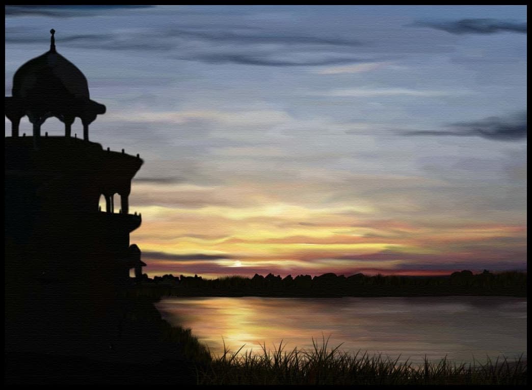 Agra Fort with the Yamuna River in the background