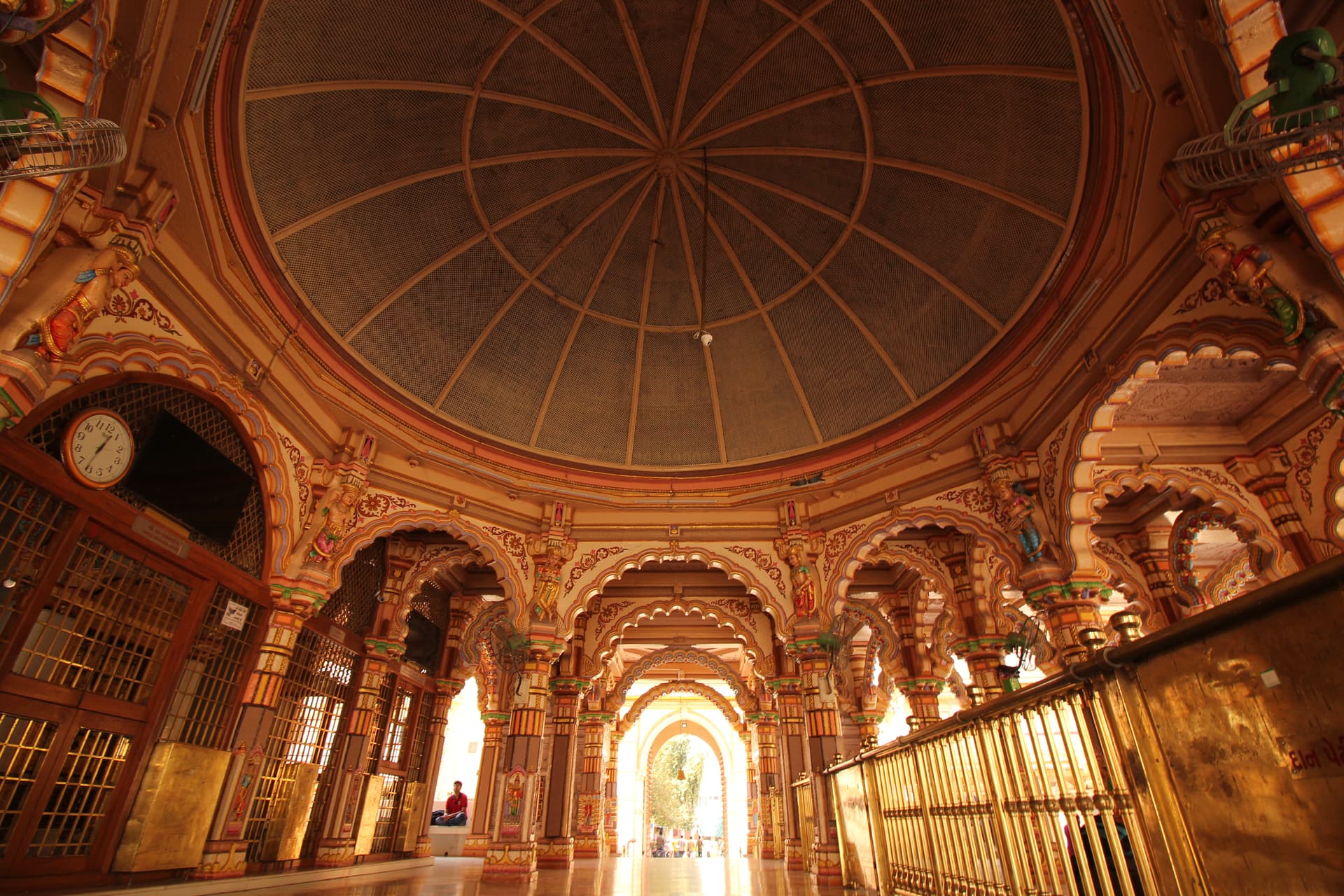 Shree Swaminarayan Mandir, Ahmedabad