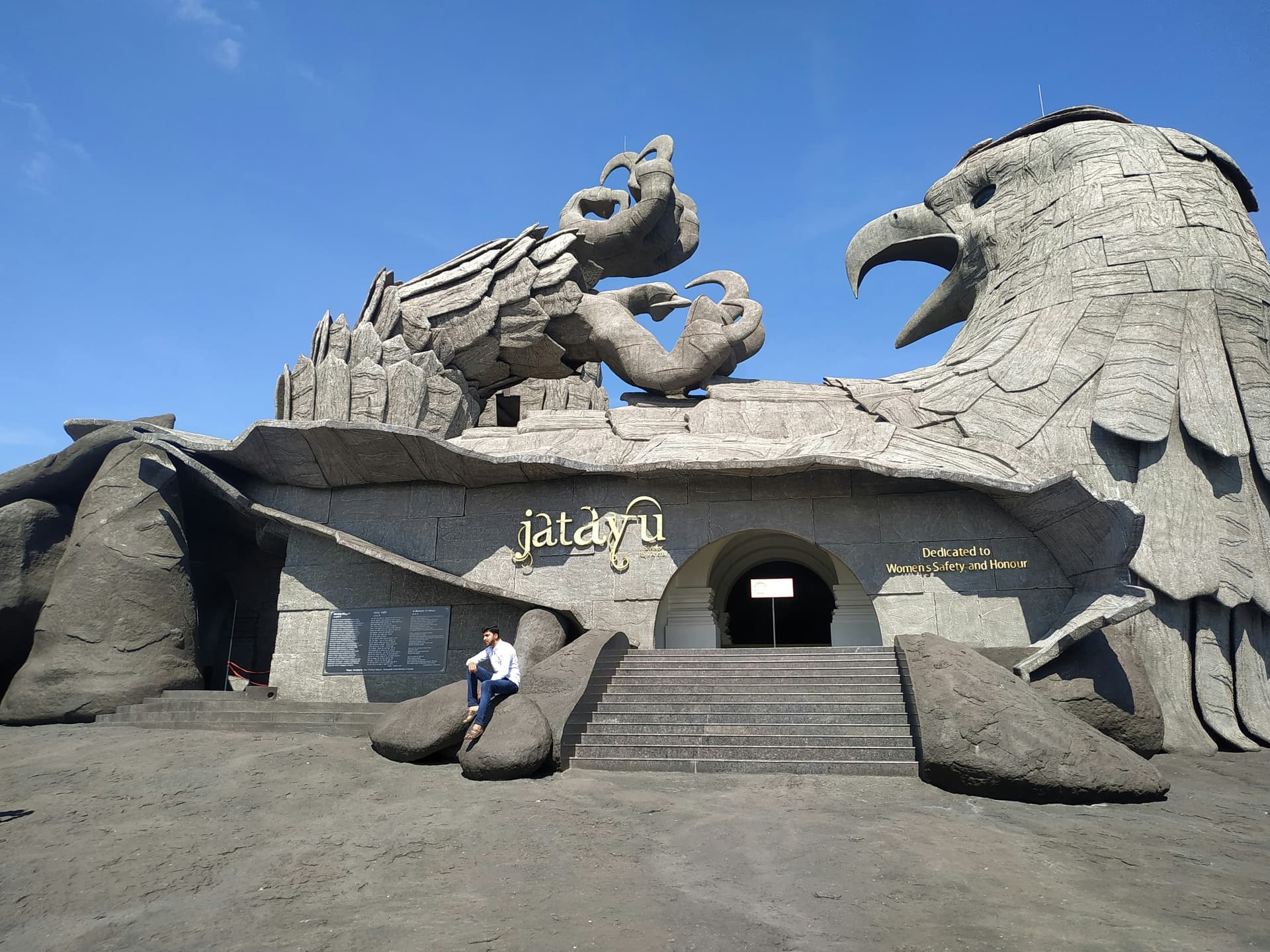 The structure of Jatayu nature park