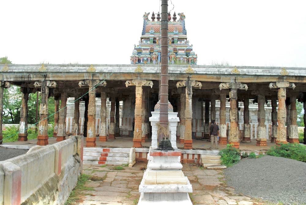 Inside view of Anubhavi Subramaniar Temple