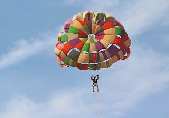 Exciting parasailing experience in Bangalore