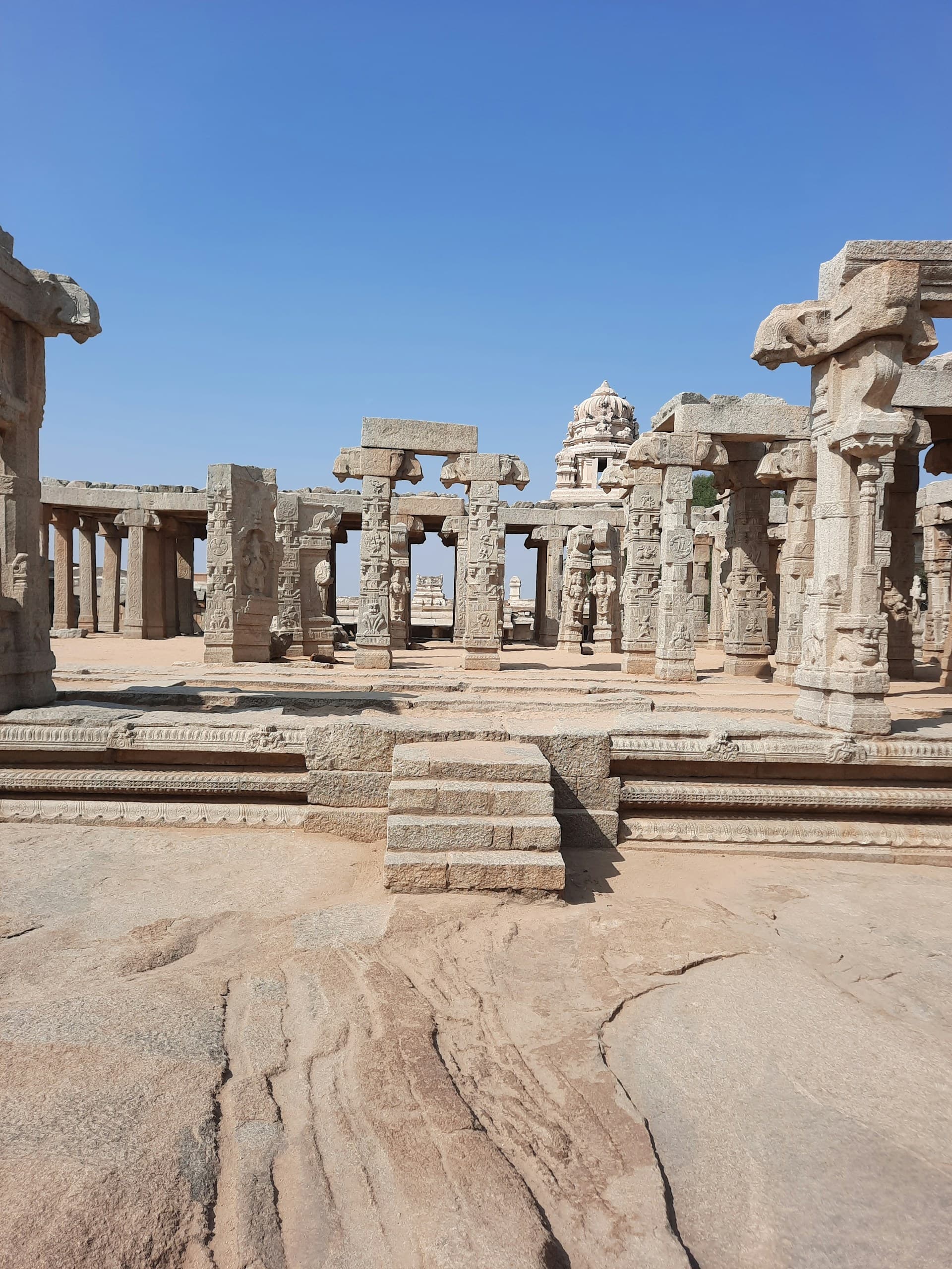 Lepakshi – The Temple with the Hanging Pillar