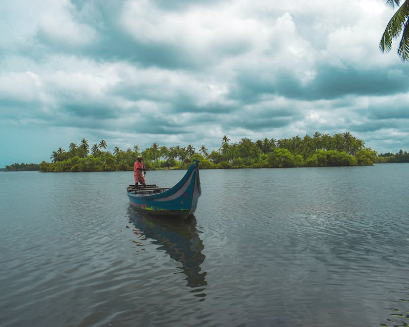 Seaside Harmony: Kannur Weekend Getaway with Gorgeous Greenery and Fishing Scenes