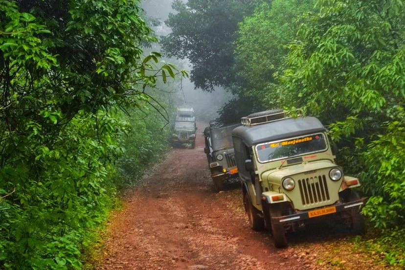 Kodachadri Trekking: Off-Roading with Vintage 4x4 Jeeps